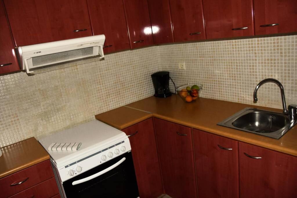 City Life Apartments #3 อิโออันนินา ภายนอก รูปภาพ
